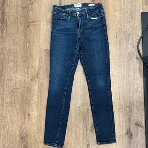 Frame Dark Indigo Skinny Jeans. Size 29